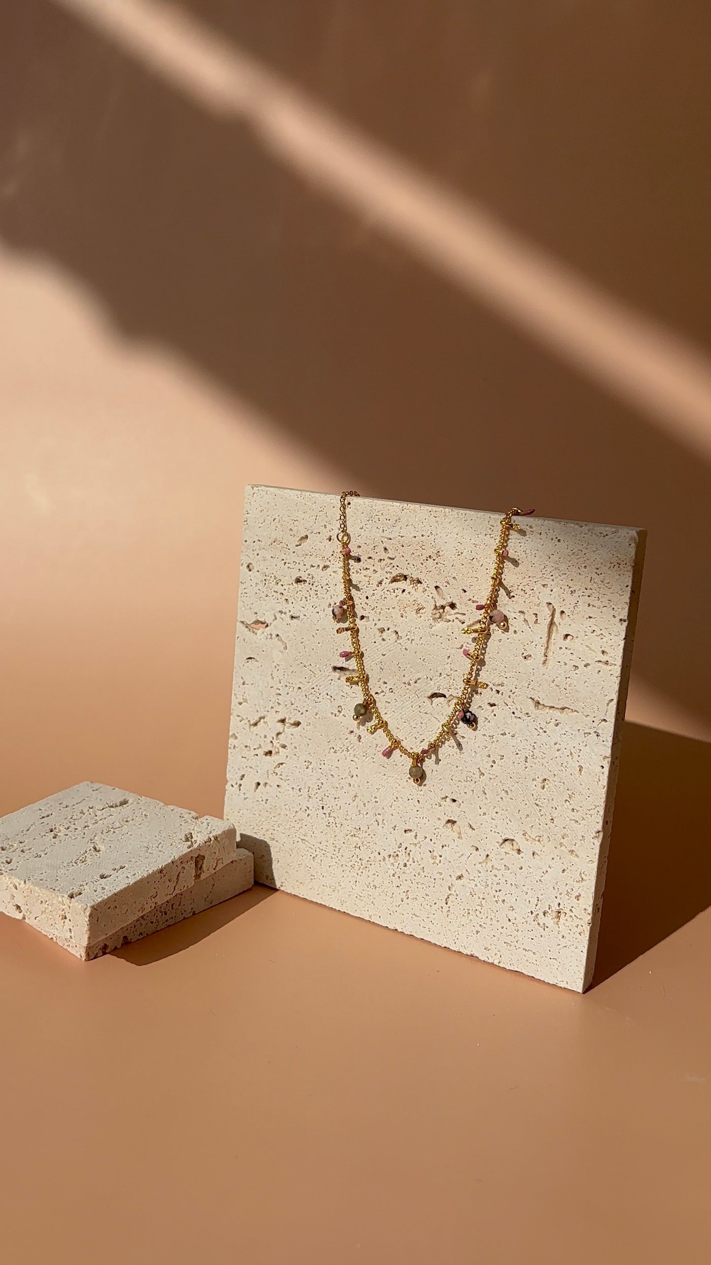Collier Naya