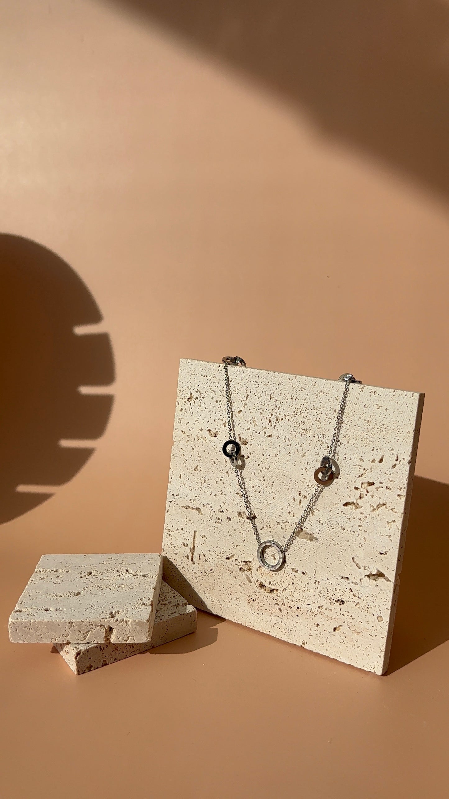 Collier Aura